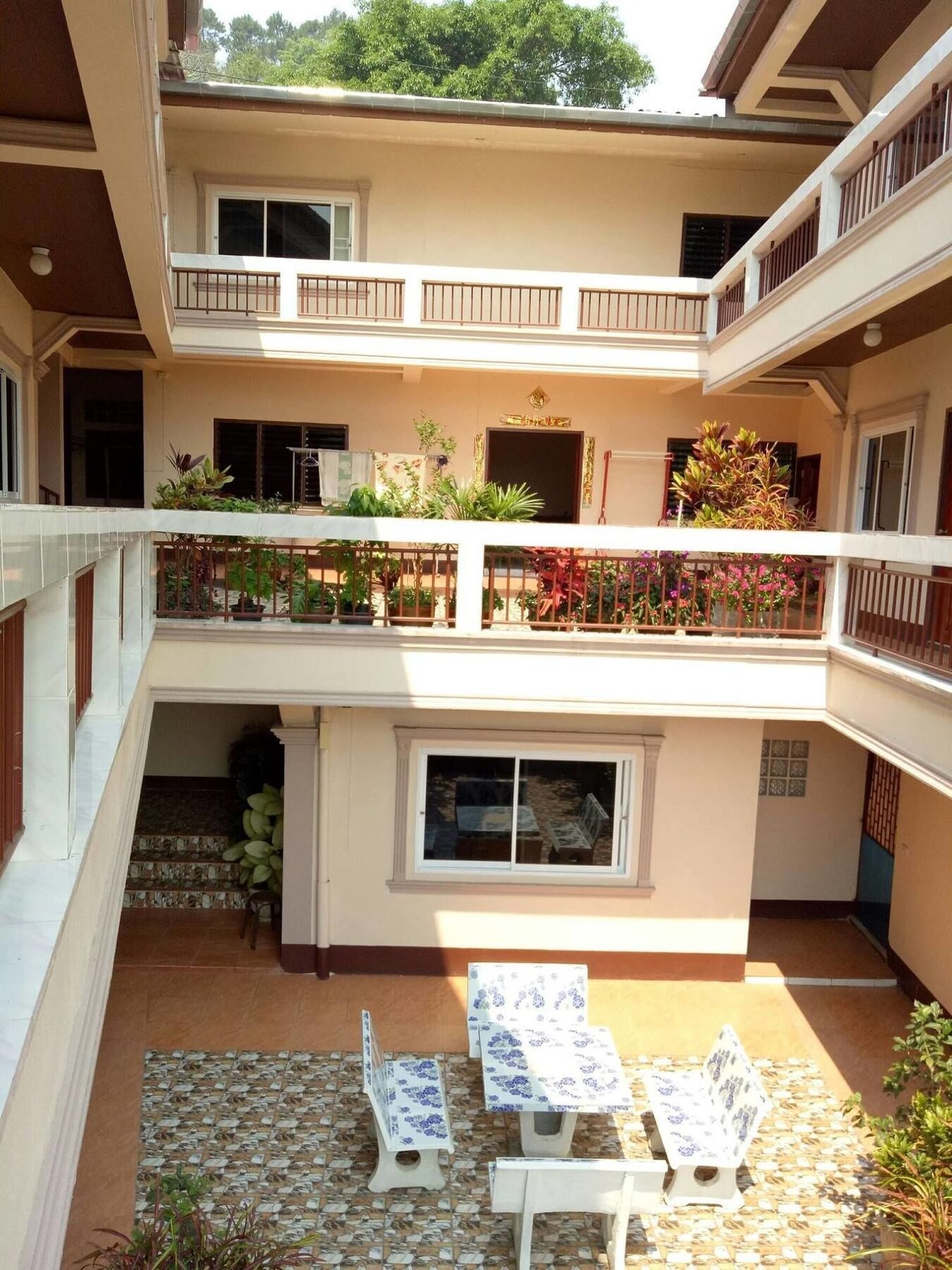 Hotel Happy House At Maesalong Chiang Rai Esterno foto